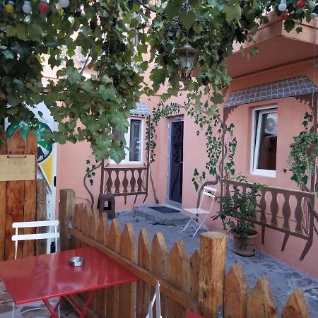 Guest House Zemeli Tbilissi Extérieur photo