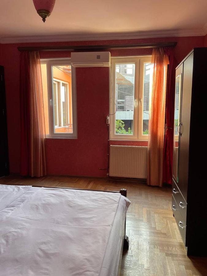 Guest House Zemeli Tbilissi Extérieur photo