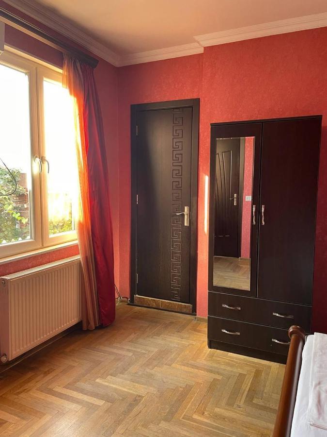 Guest House Zemeli Tbilissi Extérieur photo