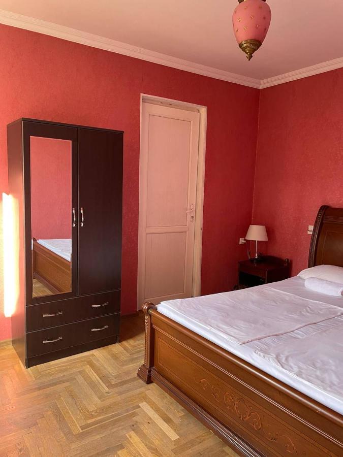 Guest House Zemeli Tbilissi Extérieur photo