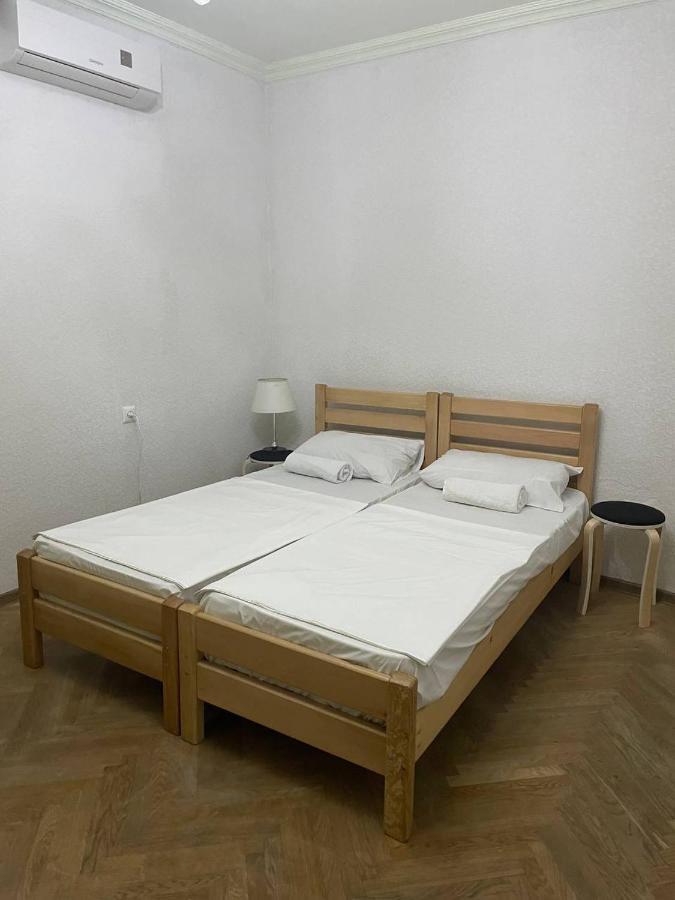 Guest House Zemeli Tbilissi Extérieur photo