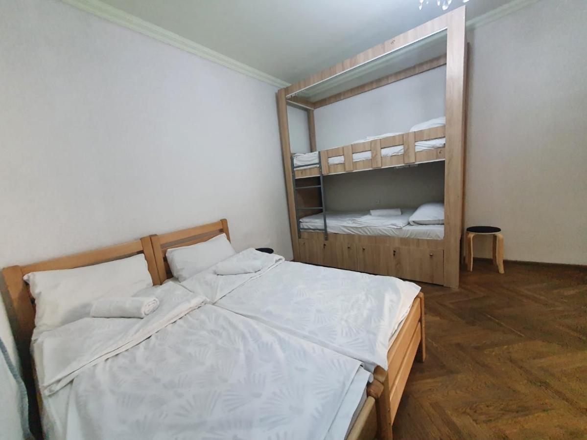 Guest House Zemeli Tbilissi Extérieur photo