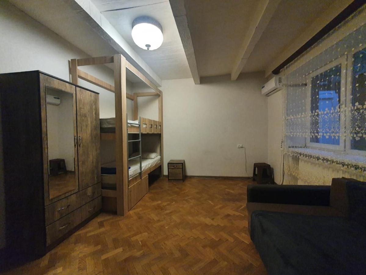 Guest House Zemeli Tbilissi Extérieur photo