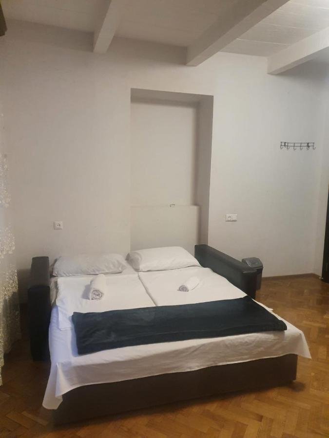 Guest House Zemeli Tbilissi Extérieur photo