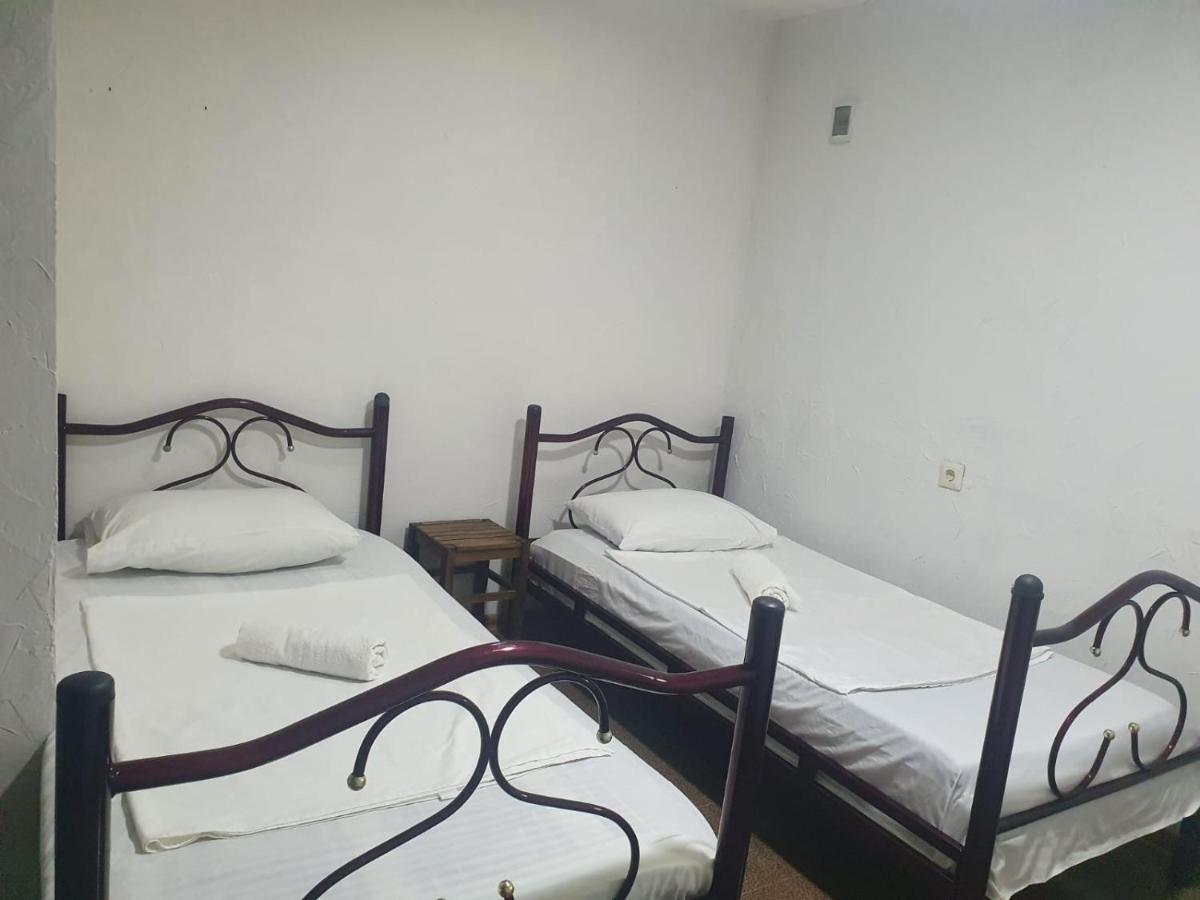 Guest House Zemeli Tbilissi Extérieur photo
